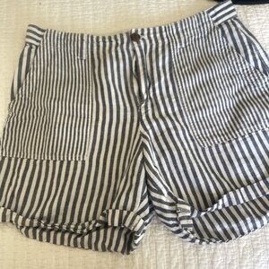 Gap stripped cotton shorts Sz 8